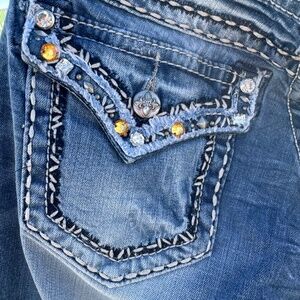 Miss Me Boot Low -Rise jeans Size 29